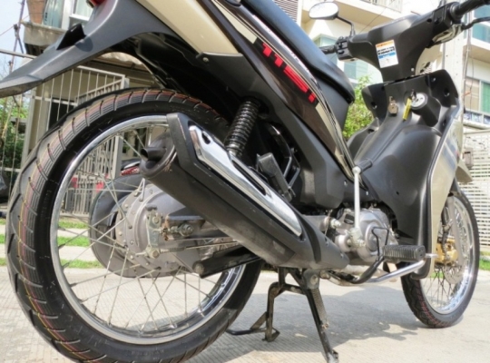 7 เดือน Yamaha Spark 115i  หัวฉีด สตาร์ทมือ เดิมดีไม่มีบิวด์ เพียง 27,500 บาทเท่านั้น