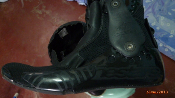 ขายรองเท้าขี่bigbikeซักคู่(มือสอง แต่สภาพป้ายแดง)6500 ขายรองเท้าขี่bigbikeซักคู่(มือสอง แต่สภาพป้ายแดง)6500