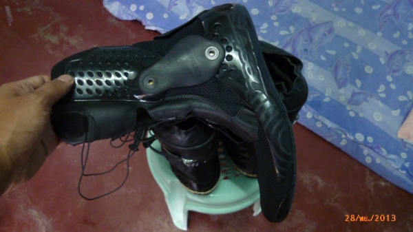 ขายรองเท้าขี่bigbikeซักคู่(มือสอง แต่สภาพป้ายแดง)6500 ขายรองเท้าขี่bigbikeซักคู่(มือสอง แต่สภาพป้ายแดง)6500