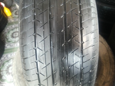 ขายยาง215/60/16 ปี 11/3เส้นปี10/1เส้น BRIDGESTONE TURANZA ER33 1 ชุด