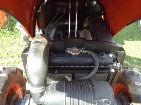 ขายรถแทรกเตอร์คูโบต้ารุ่น L3608 พร้อมอุปกรณ์ 4 ชิ้นสภาพสวยมาก