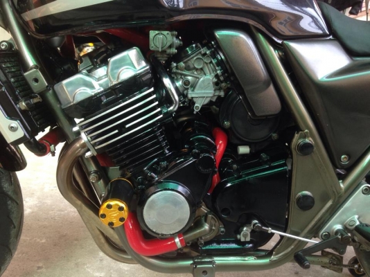 CB 400 ปี98 เวอร์ชั่น S ลูกผสม วิ่งจมไมล์ CB 400 ปี98 เวอร์ชั่น S ลูกผสม วิ่งจมไมล์