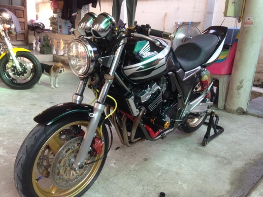 CB 400 ปี98 เวอร์ชั่น S ลูกผสม วิ่งจมไมล์ CB 400 ปี98 เวอร์ชั่น S ลูกผสม วิ่งจมไมล์