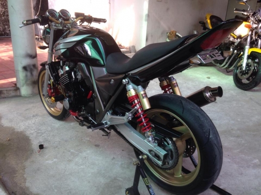 CB 400 ปี98 เวอร์ชั่น S ลูกผสม วิ่งจมไมล์ CB 400 ปี98 เวอร์ชั่น S ลูกผสม วิ่งจมไมล์