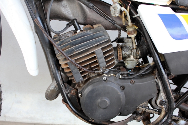 YAMAHA dt125 ทะเบียนเต็ม/โอน YAMAHA dt125 ทะเบียนเต็ม/โอน