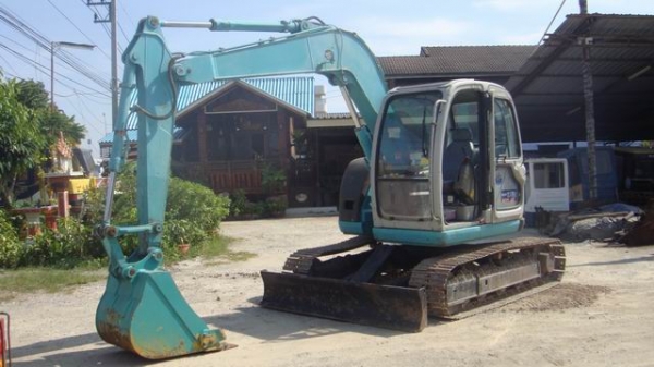 รถขุดตูดสั้นๆ พร้อมใบดนสวยๆ SK60SR S.T-01170 รถขุดตูดสั้นๆ พร้อมใบดนสวยๆ SK60SR S.T-01170