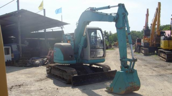 รถขุดตูดสั้นๆ พร้อมใบดนสวยๆ SK60SR S.T-01170 รถขุดตูดสั้นๆ พร้อมใบดนสวยๆ SK60SR S.T-01170