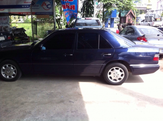 ขายbenz E220(w124)ปี96สวยๆติดแก็สNoดาวน์ไปเลยครับ