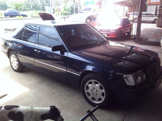 ขายbenz E220(w124)ปี96สวยๆติดแก็สNoดาวน์ไปเลยครับ