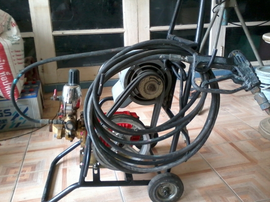 ปั๊มอัดฉีด