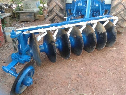 ขายรถไถฟอร์ด6600 ตัวเต็มเช็ดสภาพ มีใบดัน+ผาน7cmtเล่มทะเบียนครบ ขายรถไถฟอร์ด6600 ตัวเต็มเช็ดสภาพ มีใบดัน+ผาน7cmtเล่มทะเบียนครบ