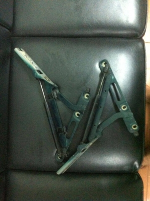 ค้ำโชคฝากระโปง BMW E36 VRS import auto part