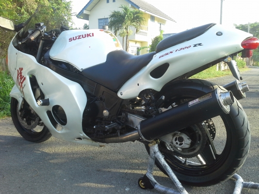 Kawasaki 1000cc.แฟริ่งHayabusa ขายถูกรถพร้อมใช้คันใหญ่มาก