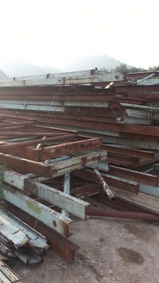 ขายจั่วถักกว้าง1.50 เมตรยาว 10 เมตร จำนวน 52 เส้นราคากิโลละ 15 บาท