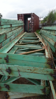 ขายจั่วถักกว้าง1.50 เมตรยาว 10 เมตร จำนวน 52 เส้นราคากิโลละ 15 บาท