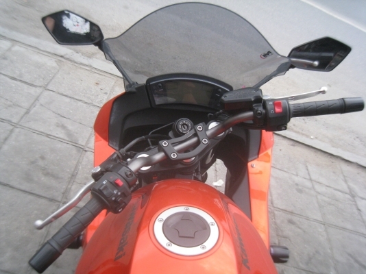 KAWAZAKI NINJA 650 R