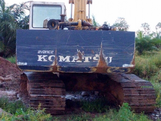 ขายด่วน KOMATSU PC 200-3 รถสวยพร้อมใช้งานค่ะ ขายด่วน KOMATSU PC 200-3 รถสวยพร้อมใช้งานค่ะ