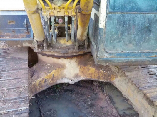 ขายด่วน KOMATSU PC 200-3 รถสวยพร้อมใช้งานค่ะ ขายด่วน KOMATSU PC 200-3 รถสวยพร้อมใช้งานค่ะ