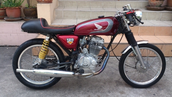 ขายHONDA GL200 Cafe Racer เล่มทะเบียน+อินวอย ขายHONDA GL200 Cafe Racer เล่มทะเบียน+อินวอย