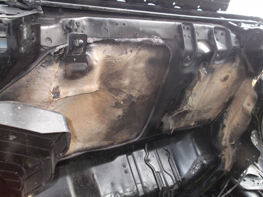 ISUZU NPR 120 แรงม้า ฝาขาว