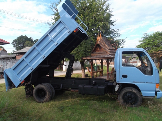 ISUZU NPR 120 แรงม้า ฝาขาว