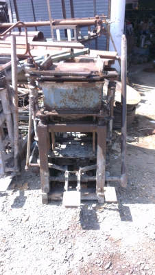 Sell> ขายเครื่องอัดอิฐบล็อคมือสอง ราคาถูก ขายตามสภาพครับ กำแพงแสน นครปฐม