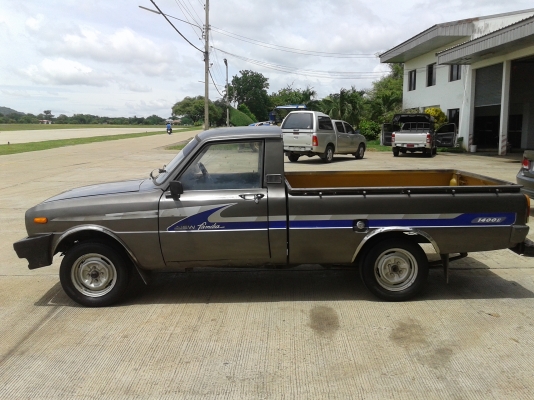 ขายมาสด้า1400 สนใจจิง ต่อรองราคาได้คับ