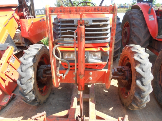 เป็นเจ้าของกันด่วนๆ KUBOTA M5000 สภาพดี ยางสวย มีใบมีด + ผาน3