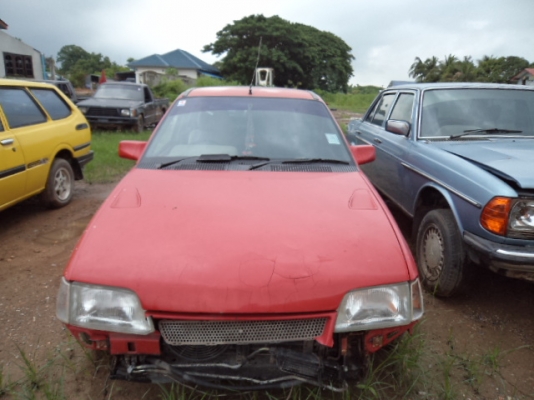 ขายเก๋ง OPEL 2.0 ปี1989 ขายตามสภาพ086-4457033 ไม่ลดแล้วครับ