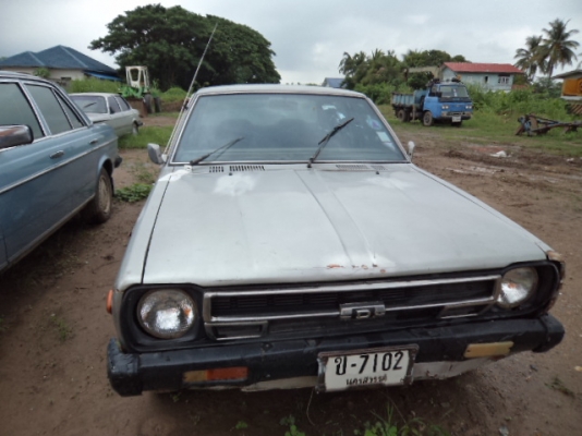 ขายเก๋ง DAISUN ปี1979 ขายตามสภาพ086-4457033 ไม่ลดแล้วครับ