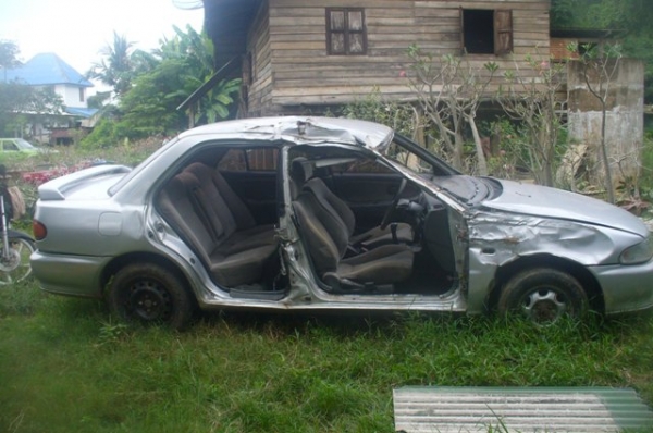 ขายอะไหล่ อีคาร์ มีซากมาลื้อต้องการชิ้นไหนโทรมาเลยครับ ขายอะไหล่ อีคาร์ มีซากมาลื้อต้องการชิ้นไหนโทรมาเลยครับ