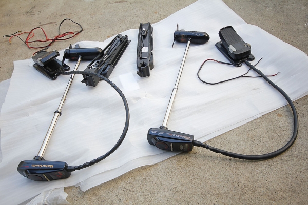 MotorGuide ฟุตคอนโทรล มาใหม่2ตัวคับ