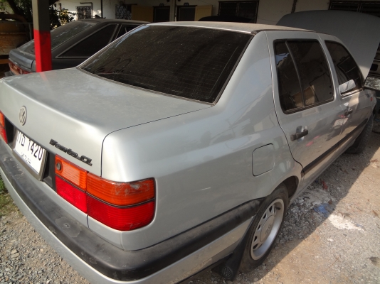 รถเก๋งสภาพดี คนแก่ใช้  ขับไม่ไหว ฝากขาย