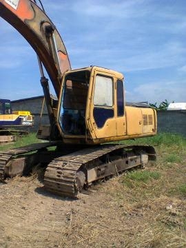 ขายฮิตาชิEX200-3 ขายตามสภาพ ราคา 550,000 บาท เจ้าของขายเอง ราคาต่อรองได้