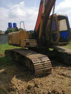 ขายฮิตาชิEX200-3 ขายตามสภาพ ราคา 550,000 บาท เจ้าของขายเอง ราคาต่อรองได้