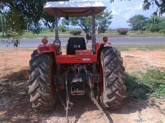 รถไถ KUBOTA M5000 SU มีใบดันหน้า มีผาน 6 ตราช้างอย่างดี ราคา 445,000 บาท