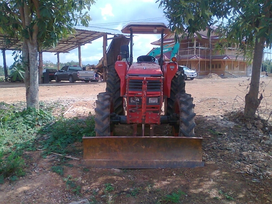 รถไถ KUBOTA M5000 SU มีใบดันหน้า มีผาน 6 ตราช้างอย่างดี ราคา 445,000 บาท