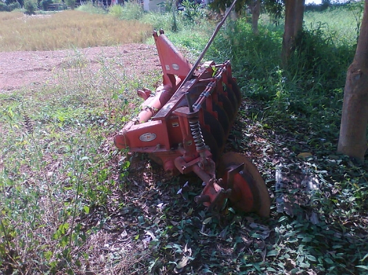 รถไถ KUBOTA M5000 SU มีใบดันหน้า มีผาน 6 ตราช้างอย่างดี ราคา 445,000 บาท