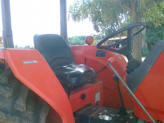 รถไถ KUBOTA M5000 SU มีใบดันหน้า มีผาน 6 ตราช้างอย่างดี ราคา 445,000 บาท