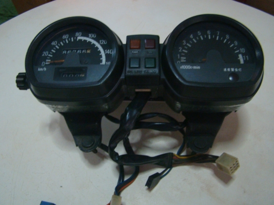 ขาย ไมล์ XS 400