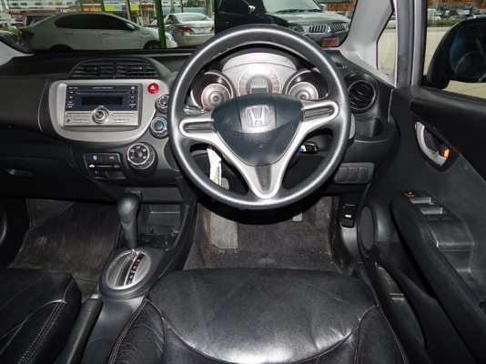 HONDA JAZZ i-VTEC 1.5 AT ปี 2009 HONDA JAZZ i-VTEC 1.5 AT ปี 2009
