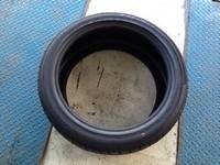 ขายยาง falken ze912 235/40-18 ปี13 ราคาเพียงเส้นละ 3900