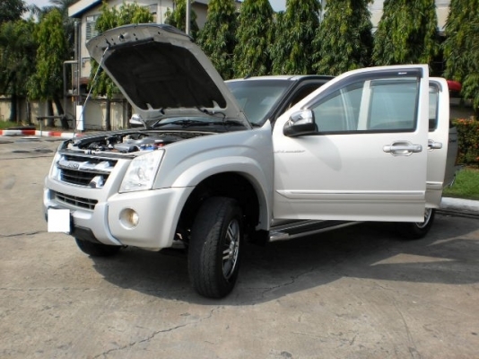 ISUZU D-MAX ปี 2010 HI LANDER CAB4 (รุ่นSUPER PLATINUM) ตัวTOPสุด ISUZU D-MAX ปี 2010 HI LANDER CAB4 (รุ่นSUPER PLATINUM) ตัวTOPสุด