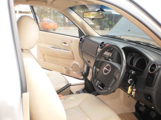 ISUZU D-MAX ปี 2010 HI LANDER CAB4 (รุ่นSUPER PLATINUM) ตัวTOPสุด ISUZU D-MAX ปี 2010 HI LANDER CAB4 (รุ่นSUPER PLATINUM) ตัวTOPสุด