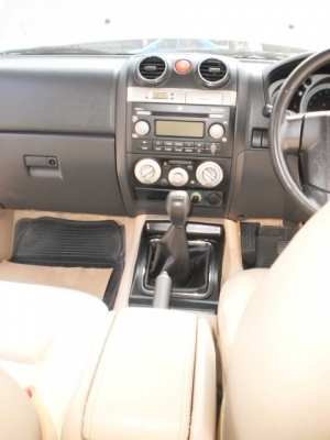 ISUZU D-MAX ปี 2010 HI LANDER CAB4 (รุ่นSUPER PLATINUM) ตัวTOPสุด ISUZU D-MAX ปี 2010 HI LANDER CAB4 (รุ่นSUPER PLATINUM) ตัวTOPสุด