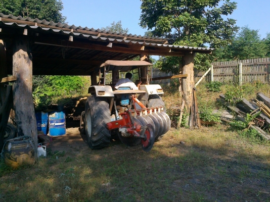 รถไถ FORD 6600 เสื้อลาย รถไถใช้งานปกติดี มีทะเบียนครบ