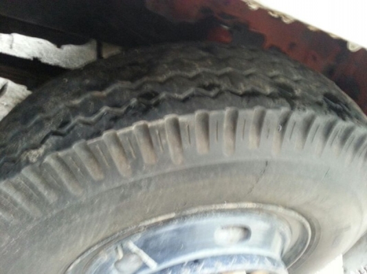 รถอีซูซุ 10 ล้อ รั้ว FVM เปลื่ยนเครื่อง 175 แรงม้า. สนใจติดต่อ 081 - 6079515 รถอีซูซุ 10 ล้อ รั้ว FVM เปลื่ยนเครื่อง 175 แรงม้า. สนใจติดต่อ 081 - 6079515