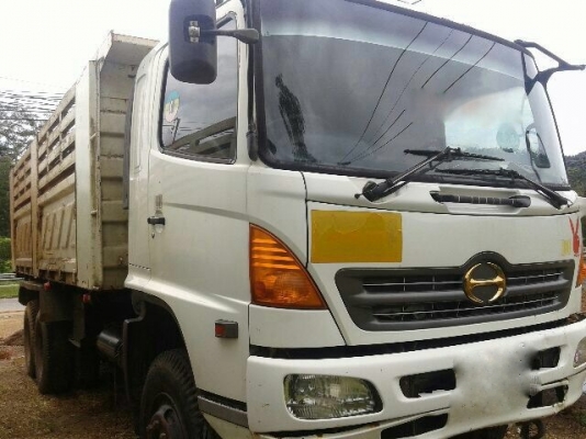 รถฮีโน่ 10 ล้อดั้ม 320 แรงม้า ปี 48  สนใจติดต่อ 081 - 6079515