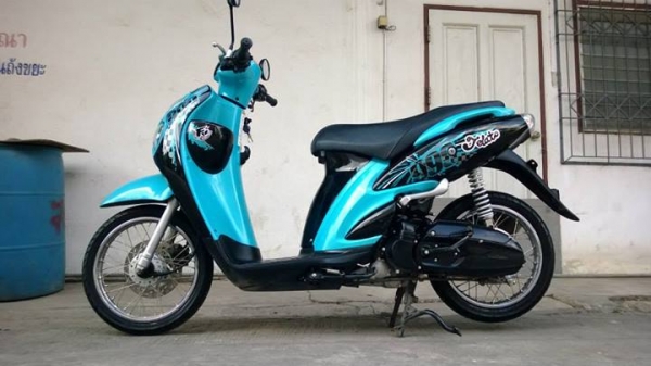 Promotion แรงๆ (หัวฉีด) Jelato ขาวดำ รถ 6 เดือน วิ่ง 4000 คุ้มๆ