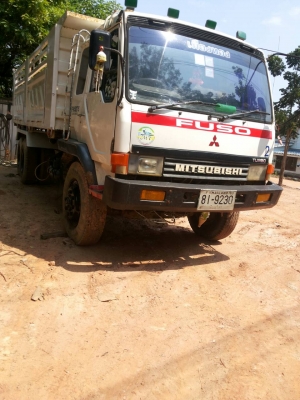 ขายรถ10 ล้อดัมพ์ มิตซูบิชิ เฉินหลง เครื่อง 6D16 เทอร์โบ- อินเตอร์ 220 แรง เกียร์อิตั้น FN 527 คัชซีสวย ขับดีมาก